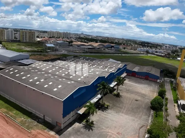 Imagem: O depósito possui 7 Banheiros, 50 Vagas na garagem,