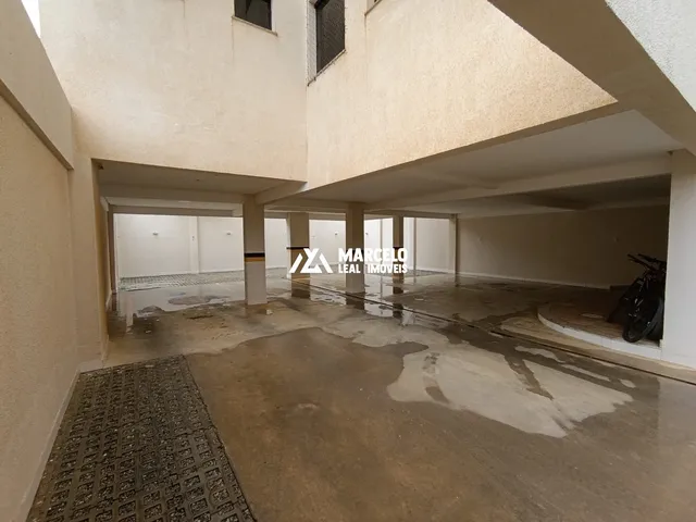 Imagem 15: Vendo apto com 3/4 suítes com dependência completa e elevador no bairro Jd Cande