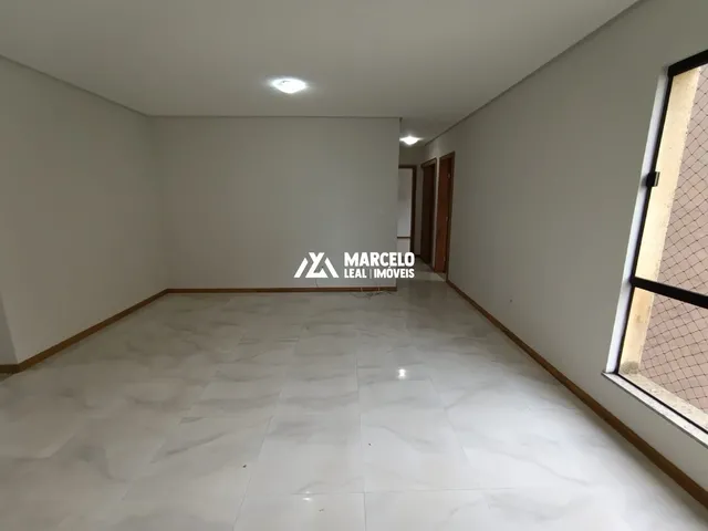 Imagem 2: Vendo apto com 3/4 suítes com dependência completa e elevador no bairro Jd Cande
