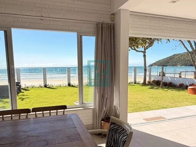 Imagem: CASA FRENTE MAR EM MARISCAL EM BOMBINHAS/SC