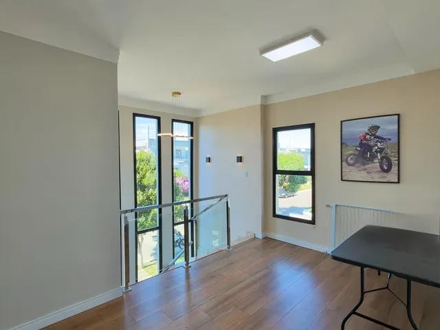 Imagem 3: Casa em condomínio com 4 dormitórios