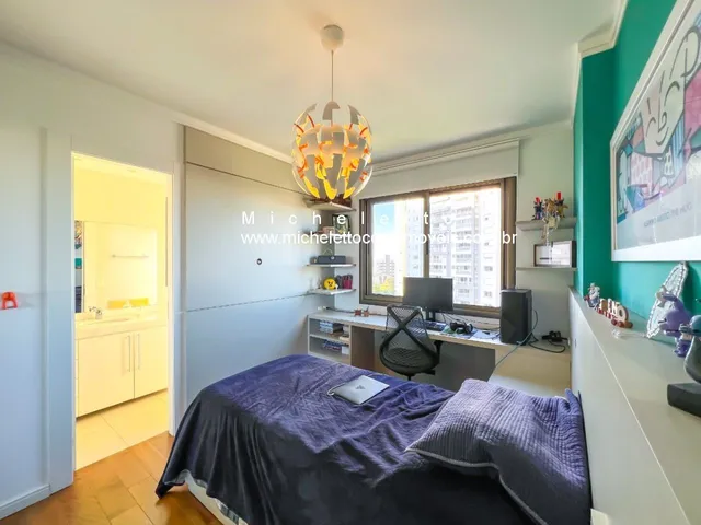 Imagem 2: Oportunidade única de adquirir um incrível apartamento de alto padrão com 4 quartos