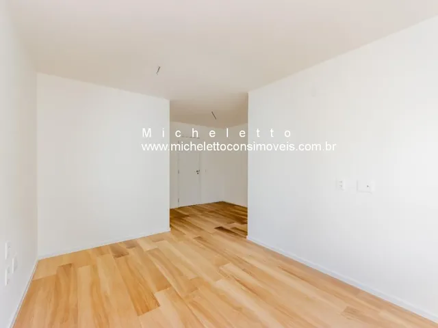 Imagem 13: Oportunidade Imperdível no Campo Belo! Se você busca o equilíbrio perfeito entre