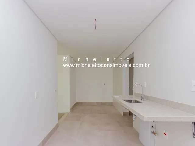 Imagem 9: Oportunidade Imperdível no Campo Belo! Se você busca o equilíbrio perfeito entre