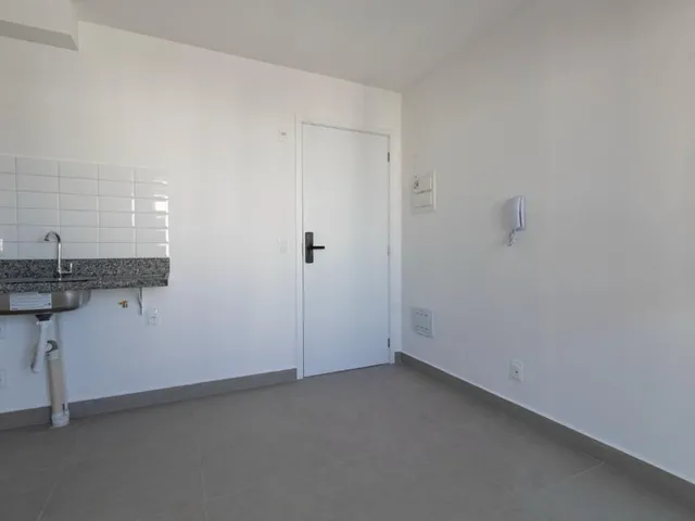 Imagem 10: Apartamento novíssimo, recém entregue. Este apartamento é compacto e funcional, são