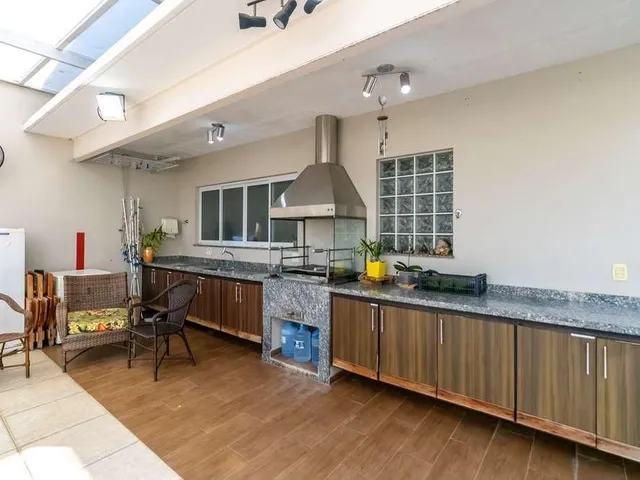 Imagem 8: 0 Casa com 4 dormitórios