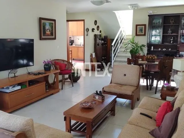 Imagem 8: CASA RESIDENCIAL em Niterói - Rio de Janeiro, Sapê