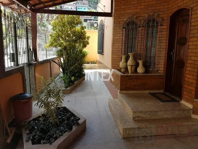 Imagem: CASA RESIDENCIAL em Niterói - Rio de Janeiro