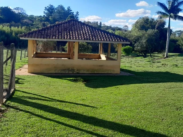 Imagem 3: Sítio de alto padrão à venda em Tatuí-SP, Área Rural: 3 quartos, 2 salas, 2
