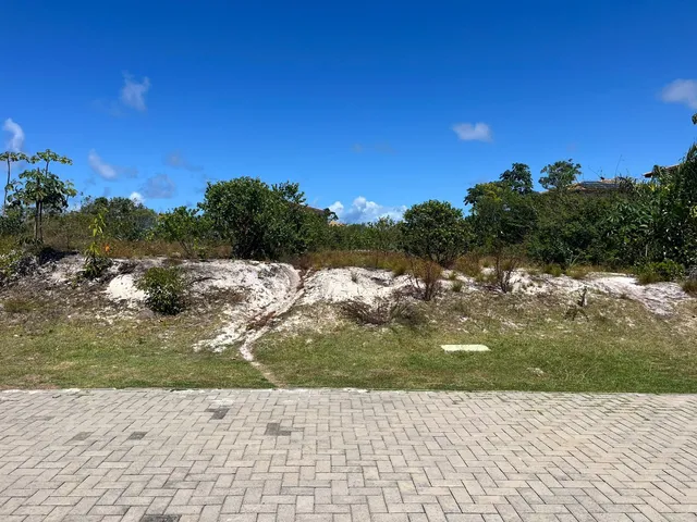 Imagem: O terreno possui 700m² de Área e está localizado em