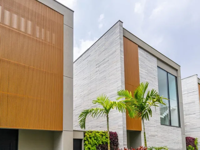 Imagem 2: Casa em condomínio para venda em Brooklin com 3 quartos, sendo 3 suítes, 620m²