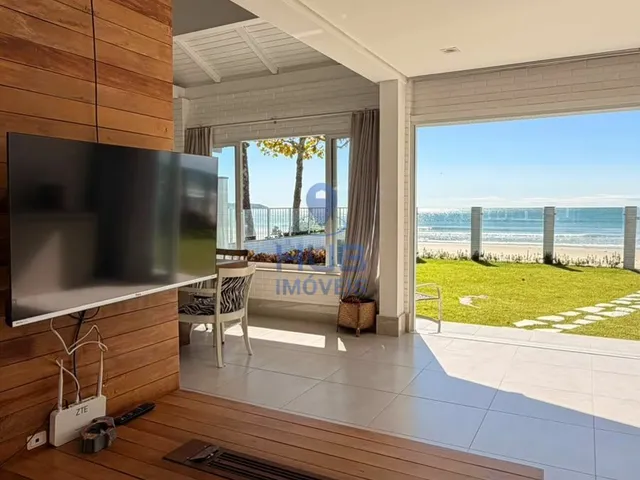 Imagem 12: Casa com 4 Dormitórios À Venda Sendo 4 Suítes, 119.0 M² por - R$ 12.000.000,00 - Canto Grande - Bombinhas/Sc