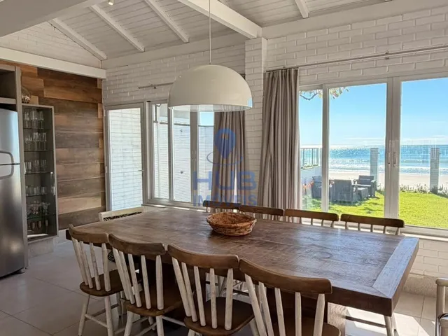Imagem 11: Casa com 4 Dormitórios À Venda Sendo 4 Suítes, 119.0 M² por - R$ 12.000.000,00 - Canto Grande - Bombinhas/Sc
