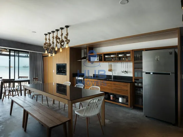 Imagem 5: Casa com 2 Dormitórios À Venda Sendo 2 Suítes, 174.8 M² por - R$ 5.650.000,00 - Morrinhos - Bombinhas/Sc