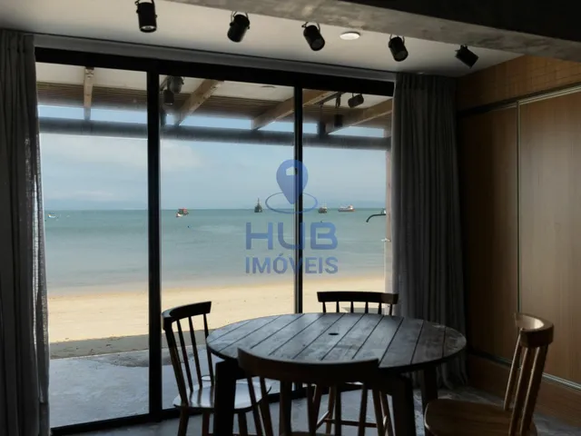 Imagem 9: Casa com 2 Dormitórios À Venda Sendo 2 Suítes, 174.8 M² por - R$ 5.650.000,00 - Morrinhos - Bombinhas/Sc