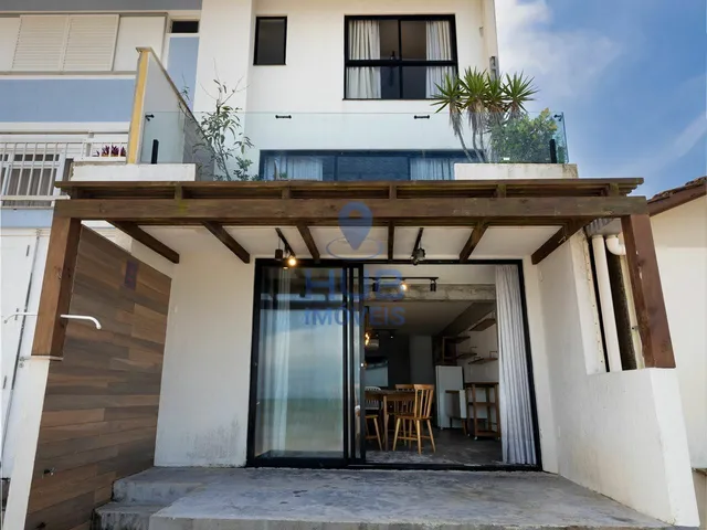 Imagem 14: Casa com 2 Dormitórios À Venda Sendo 2 Suítes, 174.8 M² por - R$ 5.650.000,00 - Morrinhos - Bombinhas/Sc