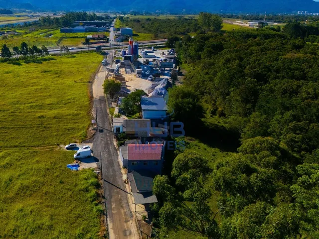 Imagem 2: Terreno à venda por - R$ 23.950.000,00 - Alto Perequê - Porto Belo/SC