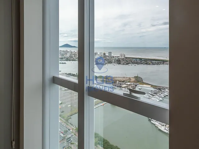 Imagem 2: Apartamento com 3 Dormitórios À Venda Sendo 3 Suítes, 329.0 M² por - R$ 7.750.000,00 - Fazenda - Itajaí/Sc
