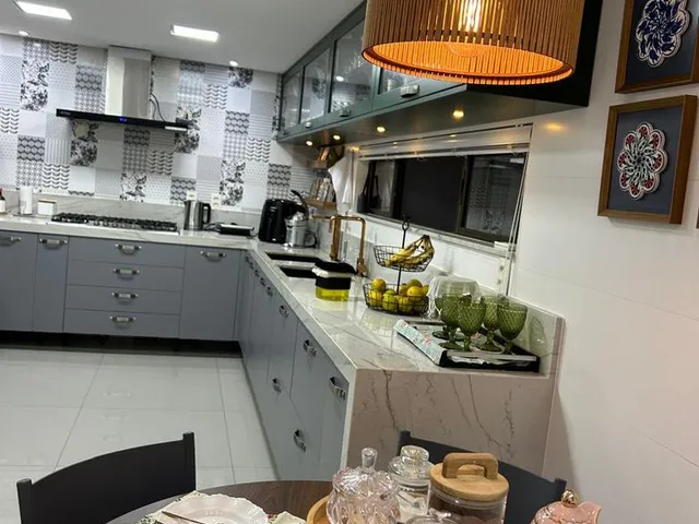 Imagem 13: Vende-Se Apartamento de Alto Padrão - 3 Suítes com Vista Mar - Andar Alto -217M²