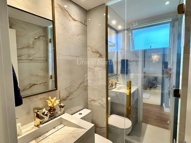 Imagem 2: Apartamento na Praia Brava á 50 metros do Mar