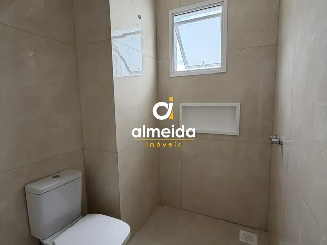 Imagem 13: Casa 3 Dormitorios no Bairro Tomazzetti em santa Maria Rs