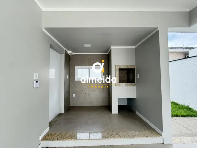 Imagem 9: Casa 3 Dormitorios no Bairro Tomazzetti em santa Maria Rs