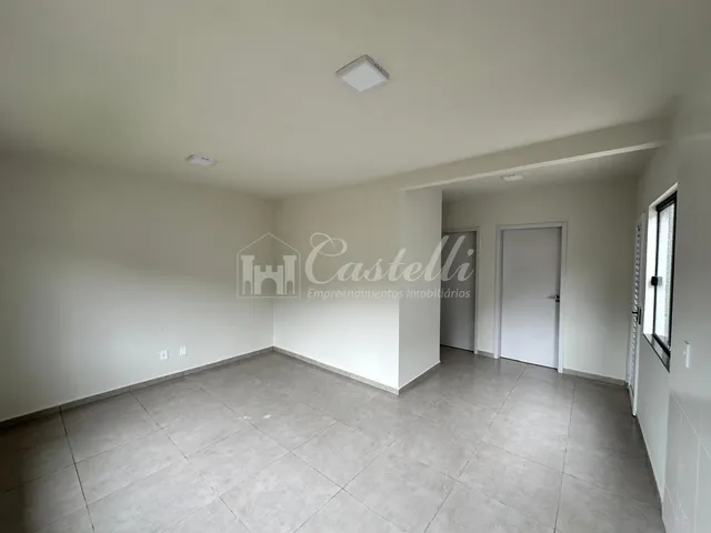 Imagem 9: Casa para à venda, no Bairro Contorno, em PONTA GROSSA - PR