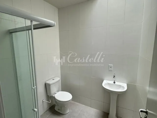 Imagem 4: Casa para à venda, no Bairro Contorno, em PONTA GROSSA - PR