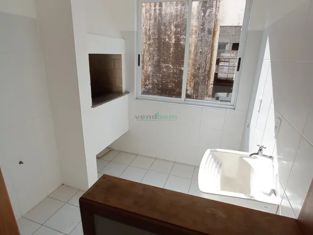 Imagem 2: APARTAMENTO Apartamento com 2 dormitórios