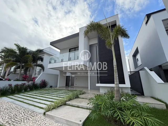 Imagem: Casa duplex com 4 suítes, piscina e hidromassagem