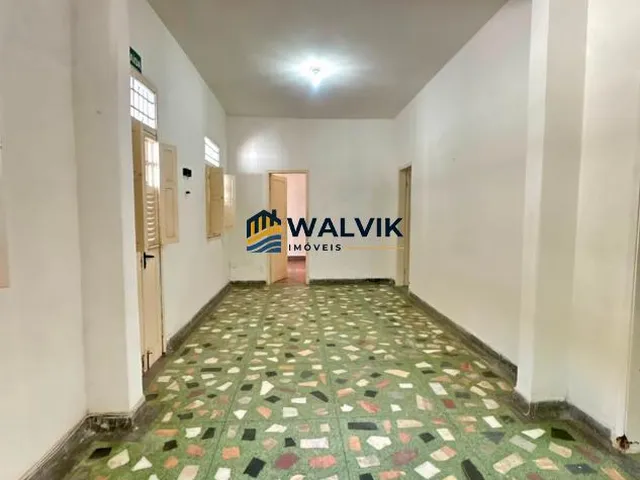 Imagem: Casa à venda na Madalena com 411m² de