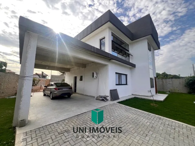 Imagem: Casa Duplex em Nova Guarapari com 4 Suítes