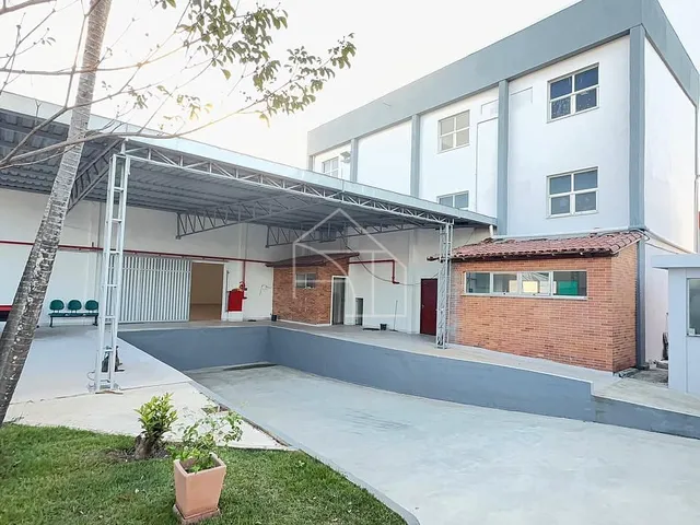Imagem: Galpão com DOCA para Venda 2200 metros