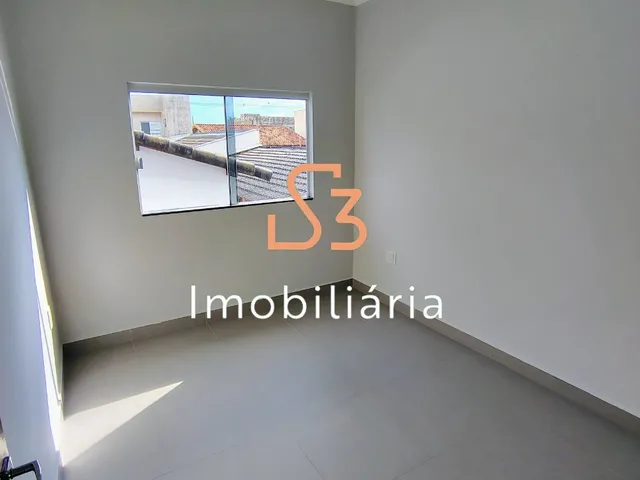Imagem 2: Casa à venda ou locação em Uberlândia-MG, Alto Umuarama: 3 quartos, 2 banheiros, 2