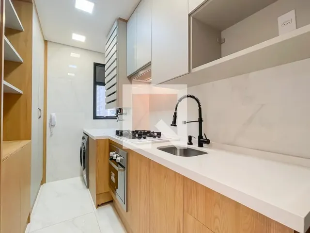 Imagem 2: Apartamento à Venda - Vila Yara, 2 Quartos, 56 m2