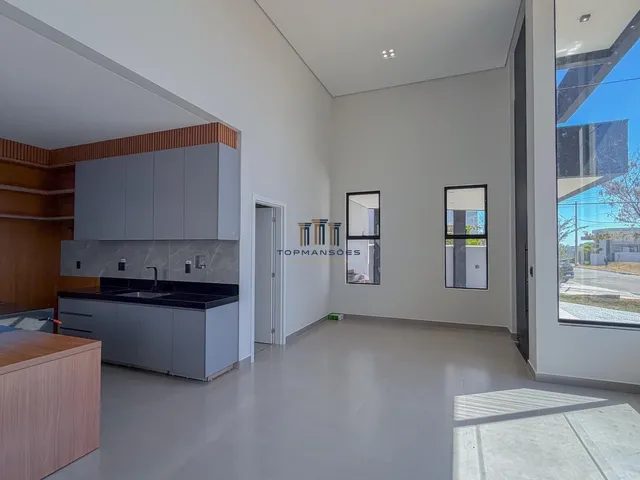 Imagem 2: Casa térrea nova com piscina e 4 suites em Condominio em Vespasiano