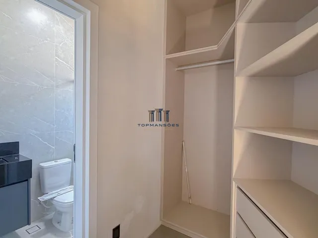 Imagem 16: Casa térrea nova com piscina e 4 suites em Condominio em Vespasiano