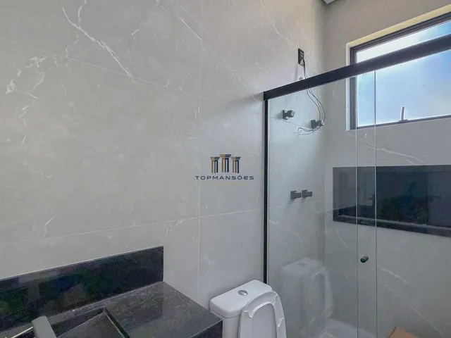 Imagem 11: Casa térrea nova com piscina e 4 suites em Condominio em Vespasiano