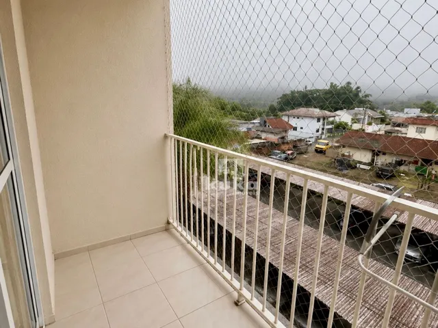 Imagem 11: APARTAMENTO SEMIMOBILIADO À VENDA