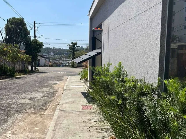 Imagem: Casa para alugar em Ipatinga, Imbaúbas