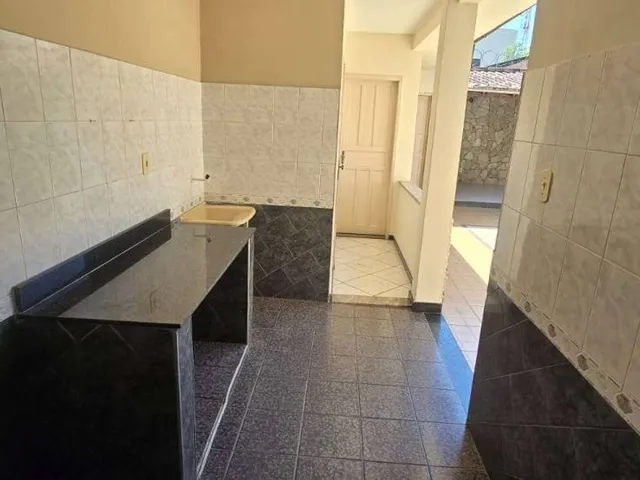 Imagem 7: Casa para alugar em Ipatinga, Imbaúbas, com 3 quartos, 160m²