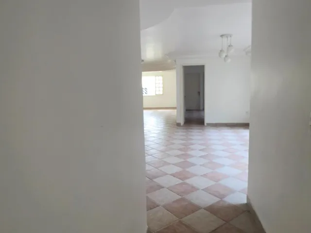 Imagem 10: Casa Comercial para Locação no Torreão - 4 Quartos, 4 Banheiros,...