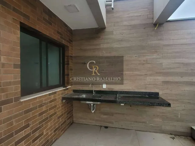 Imagem 3: Cobertura à venda em Cabo Frio, Algodoal, com 3 quartos, 263m²