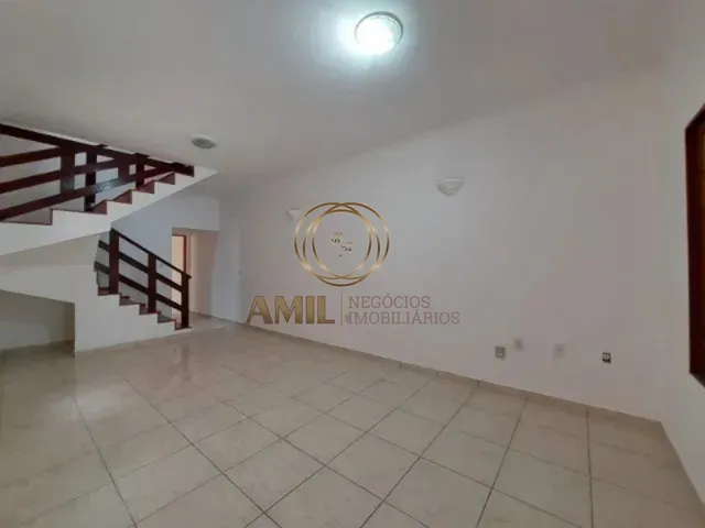 Imagem 8: RA AMIL, Venda, Sobrado, 03 Quartos sendo 01 Suíte com Closet, Área gourmet e Sacada