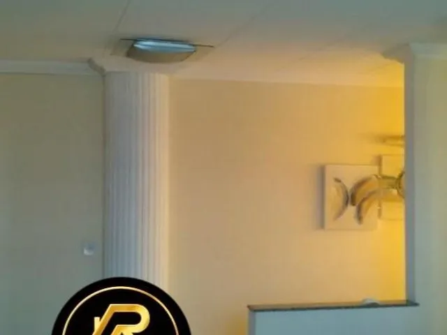 Imagem 10: Casa Comercial à Venda no Centro de Nova Iguaçu-RJ: 3 Quartos, 3 Salas, 3 Banheiros, 2