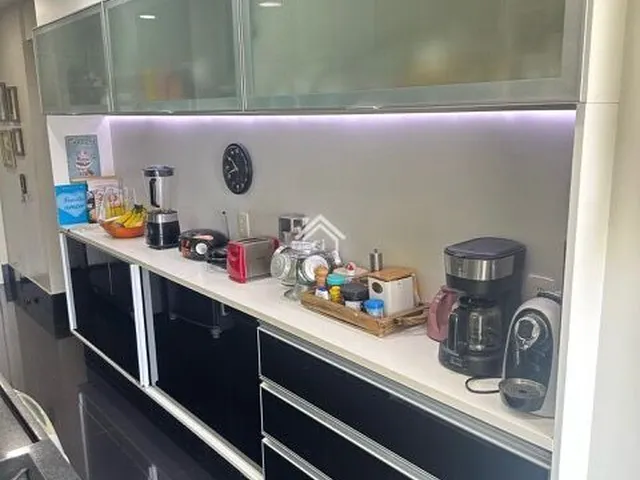 Imagem 9: Apartamento Alto Padrão com 4 quartos