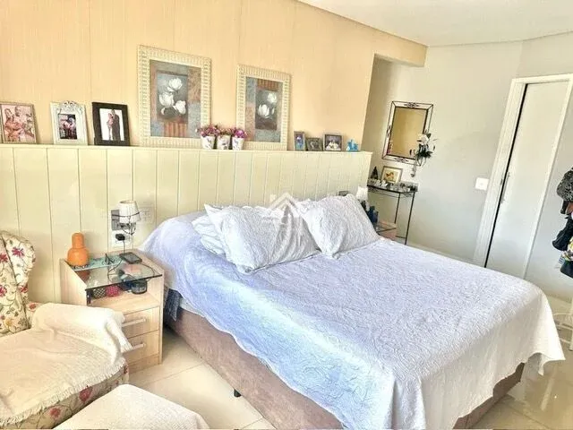 Imagem 16: Apartamento Alto Padrão com 4 quartos