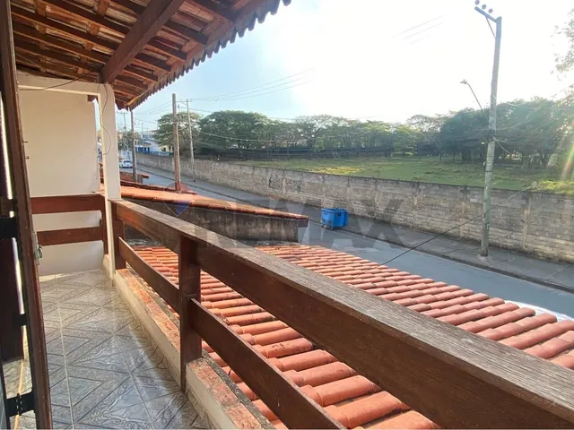 Imagem 5: Excelente Sobrado Espaçoso e Versátil – 167,06 m² de Área Construída
