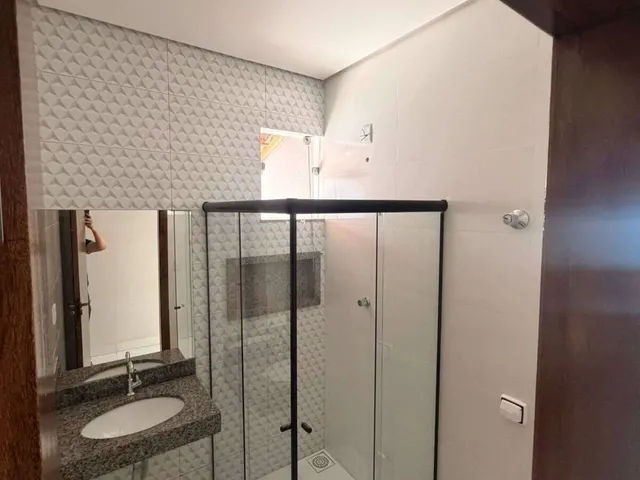Imagem 5: Casa à venda em Montes Claros, Delfino Magalhães, com 3 quartos, 190m²