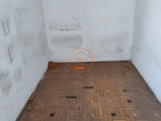Imagem 4: CASA COMERCIAL DE ESQUINA- VILA SÃO PAULO EM JUNDIAÍ SP COM 298 METROS DE CONSTRUÇÃO